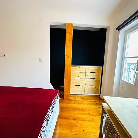 Apartment Castle Cozy Lissabon