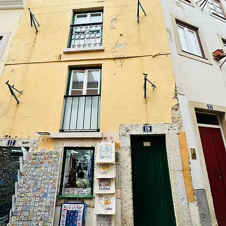 Apartment Castle Cozy Lissabon