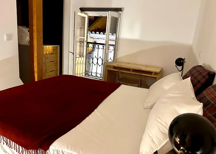 Apartment Castle Cozy Lisbon